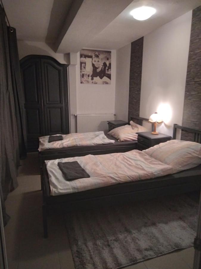 Landhausvilla33 2Apartments Ispringen Kültér fotó